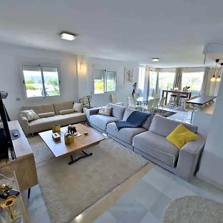 公寓 Atico Duplex En Milla De Oro *
